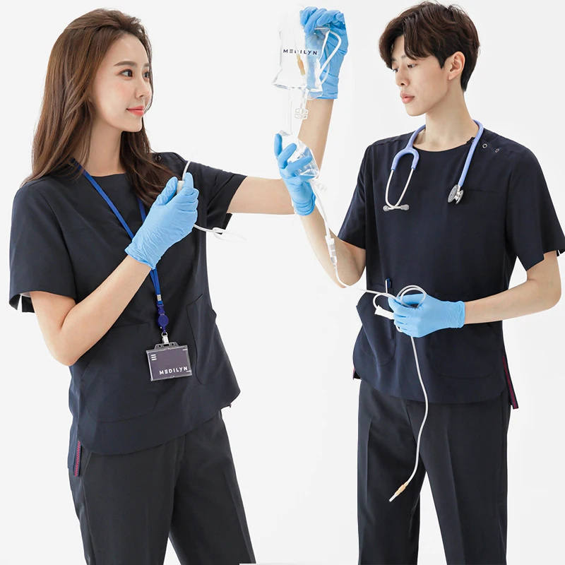 Korean Sle ort Sve Scrub orms Dental Beau Doctor Workwear Separate Waing Gowns Nurse Surgical Room Outfits
Korean Sle ort Sve Scrub orms Dental Beau Doctor Workwear Separate Waing Gowns Nurse Surgical Room Outfits