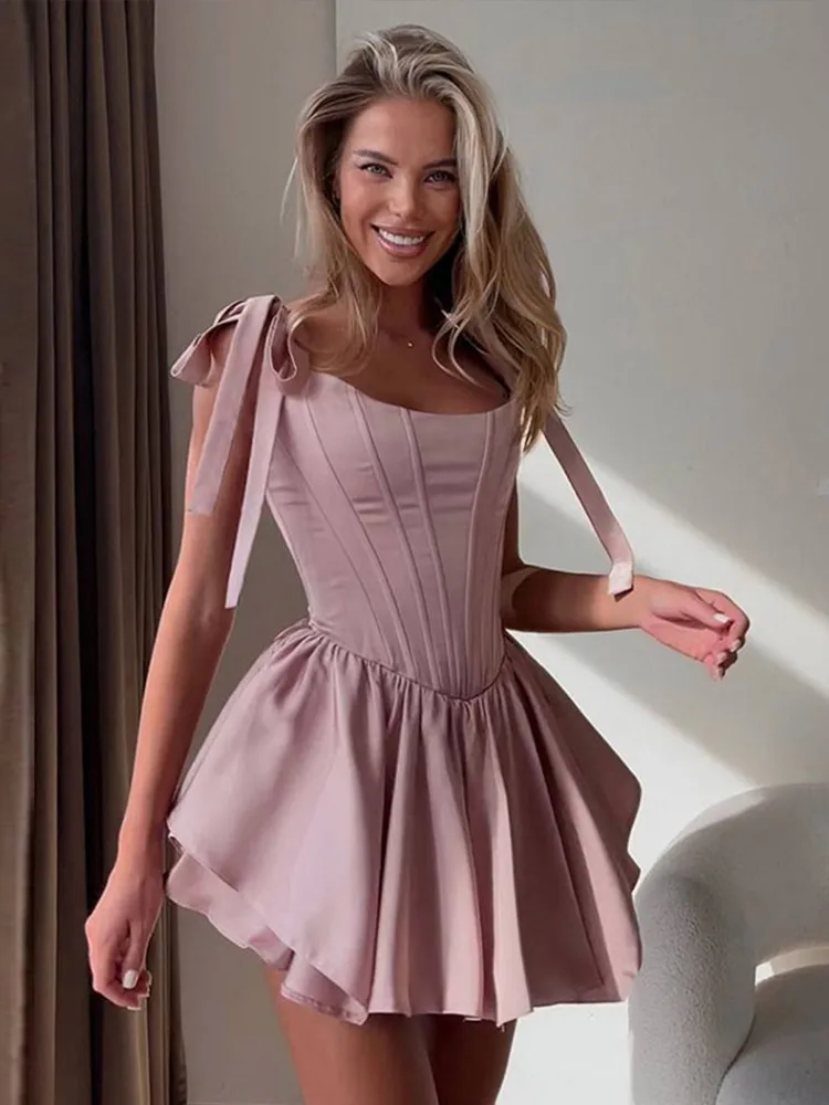 Retro Pleated Square Collar Short Dresses Women Elegant Lace Up High Waist Female Party Robes Summer Sleeveless Lady Vestidos
Retro Pleated Square Collar Short Dresses Women Elegant Lace Up High Waist Female Party Robes Summer Sleeveless Lady Vestidos