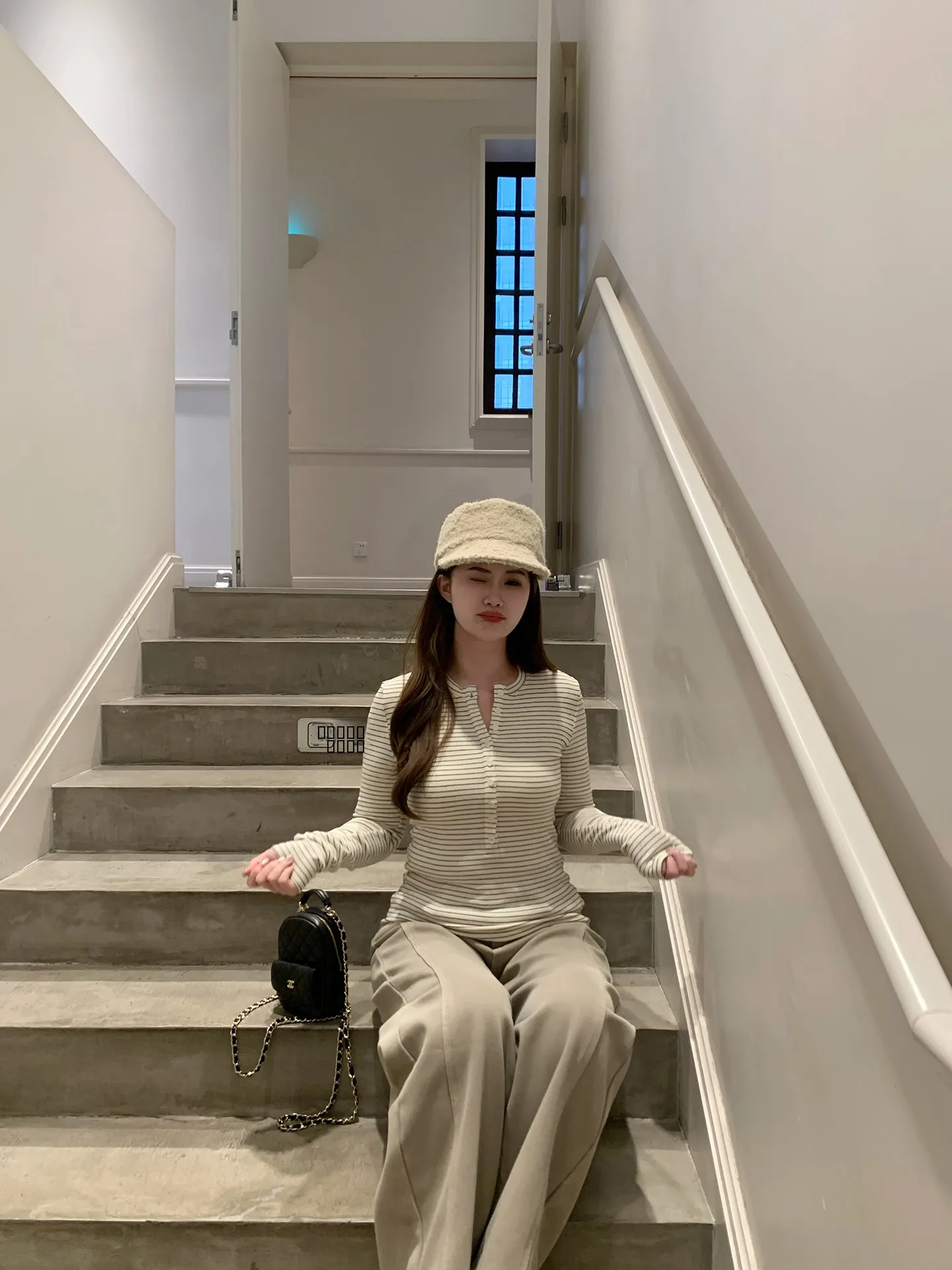 Футболка ChubbyGirl Henry Little Sister Slim Fit с круглым вырезом, теплый базовый слой, повседневный трикотажный топ с длинными рукавами
Футболка ChubbyGirl Henry Little Sister Slim Fit с круглым вырезом, теплый базовый слой, повседневный трикотажный топ с длинными рукавами