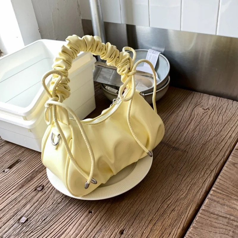 Элегантная сумка через плечо, роскошная брендовая кожаная женская сумка, известная дизайнерская классическая парижская винтажная повседневная пригородная сумка
Элегантная сумка через плечо, роскошная брендовая кожаная женская сумка, известная дизайнерская классическая парижская винтажная повседневная пригородная сумка