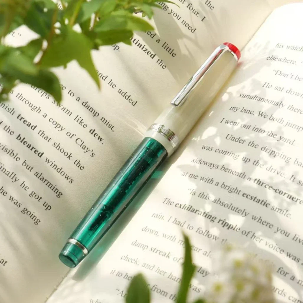 Новая ручка-фонтан Jinhao 82 с изогнутым пером 0.38/0.5/0.7 мм, ультратонкое перо, роскошная акриловая ручка для письма, канцелярские товары для офиса и школы
Новая ручка-фонтан Jinhao 82 с изогнутым пером 0.38/0.5/0.7 мм, ультратонкое перо, роскошная акриловая ручка для письма, канцелярские товары для офиса и школы
