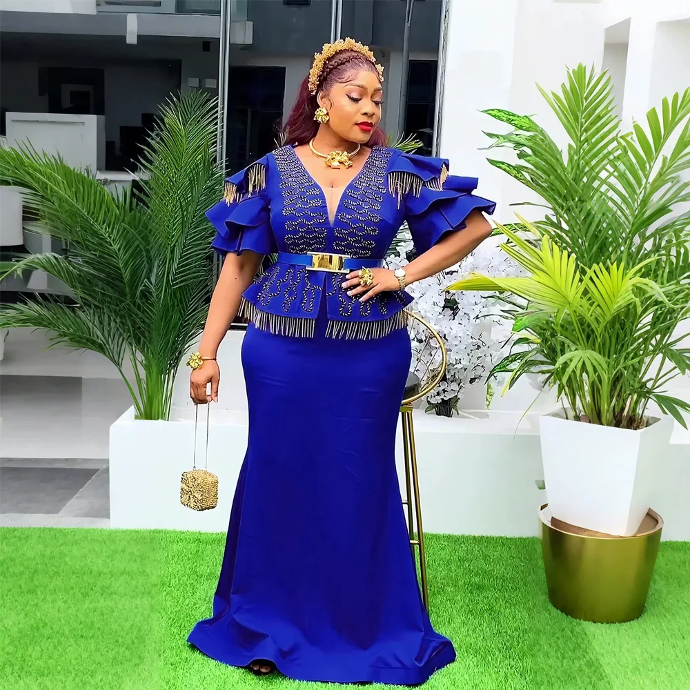 African plus size women's New Year's Eve v-neck dress European and American embroidered gold bar dress
African plus size women's New Year's Eve v-neck dress European and American embroidered gold bar dress