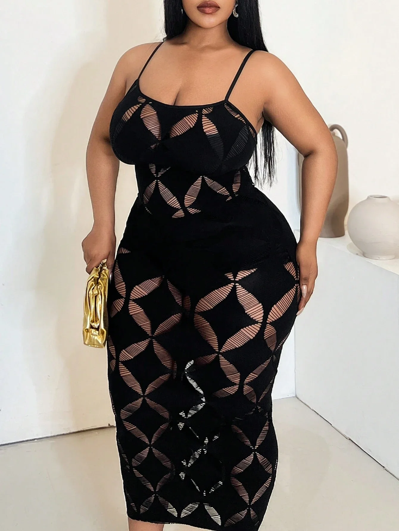 Plus Size Women Sexy Hollow Out Spaghetti Strap Bodycon Dress
Plus Size Women Sexy Hollow Out Spaghetti Strap Bodycon Dress