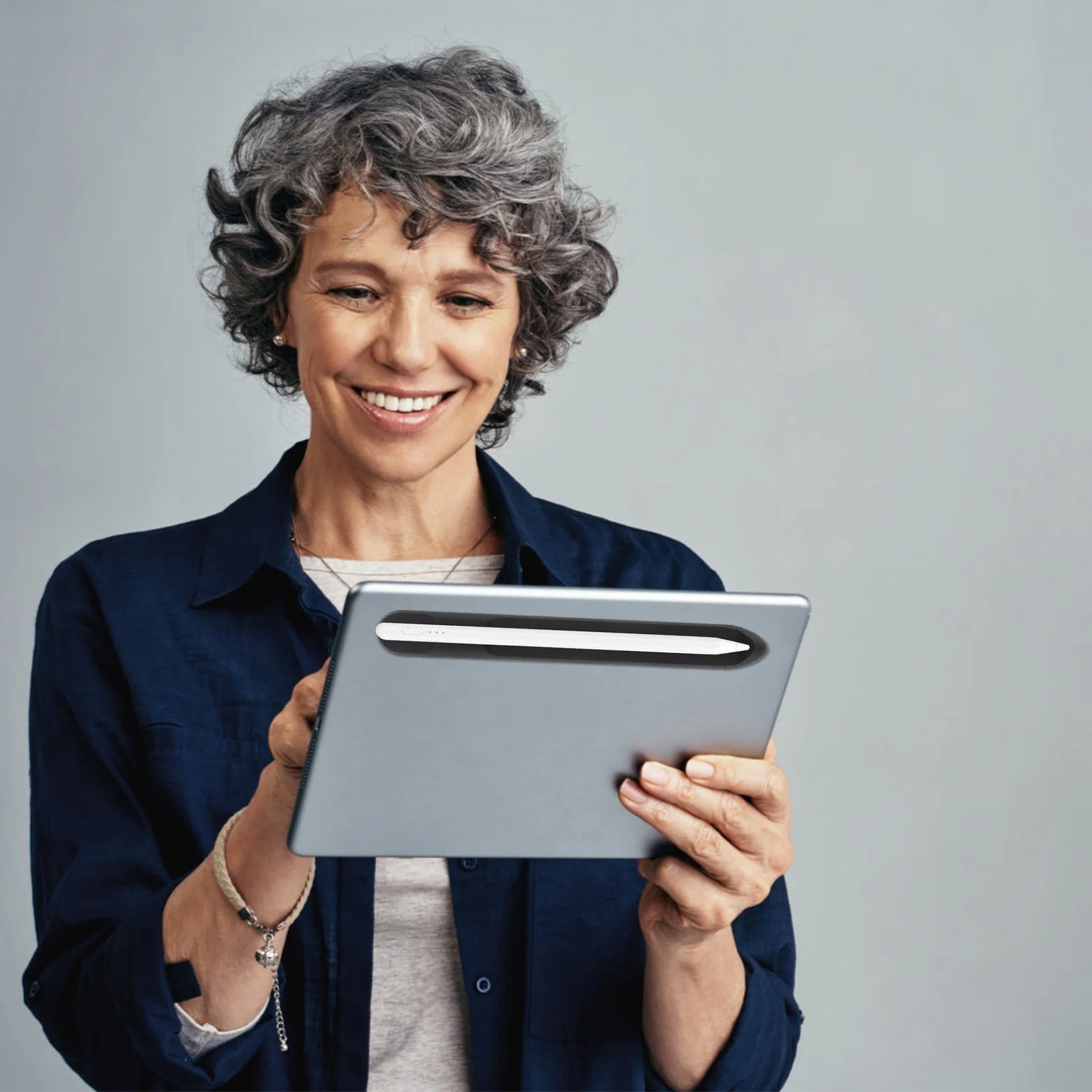 Silicone Stylus Holder Compatible with Apple Pencil 1 2 Touch Pen Slot Anti-Lost Bracket for 9Mm Diameter Pens
Silicone Stylus Holder Compatible with Apple Pencil 1 2 Touch Pen Slot Anti-Lost Bracket for 9Mm Diameter Pens