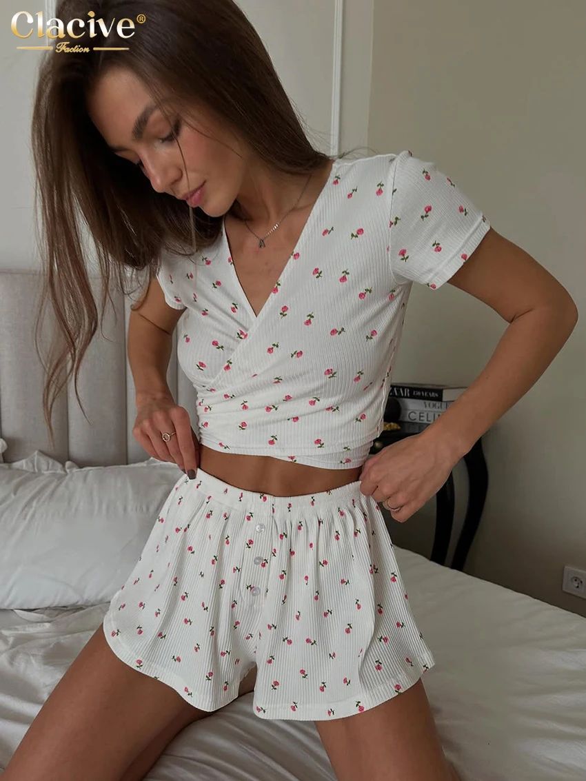 Clacive Summer Loose White Shorts Set 2 Piece Woman 2026 Fashion Short Sleeve Shirt With High Waist Shorts Set Female Clothing
Clacive Summer Loose White Shorts Set 2 Piece Woman 2026 Fashion Short Sleeve Shirt With High Waist Shorts Set Female Clothing