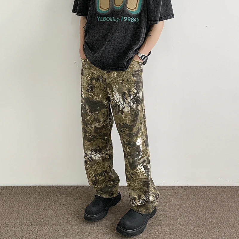 Мужские парусиновые камуфляжные джинсы со змеиным принтом, свободные джинсовые брюки High Street, повседневная молодежная уличная одежда, джинсовые брюки цвета хаки 
Мужские парусиновые камуфляжные джинсы со змеиным принтом, свободные джинсовые брюки High Street, повседневная молодежная уличная одежда, джинсовые брюки цвета хаки