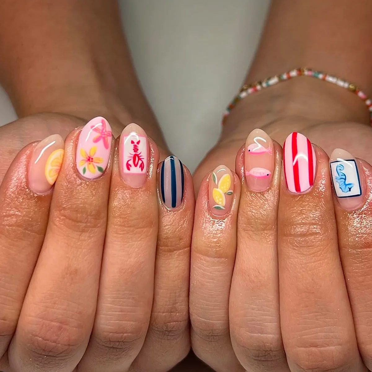 24Pcs Mid-length Almond Detachable Fake Nails Summer Flower Shrimp Fish Manicure Tips Seahorse Stripe Lemon Press on False Nails
24Pcs Mid-length Almond Detachable Fake Nails Summer Flower Shrimp Fish Manicure Tips Seahorse Stripe Lemon Press on False Nails