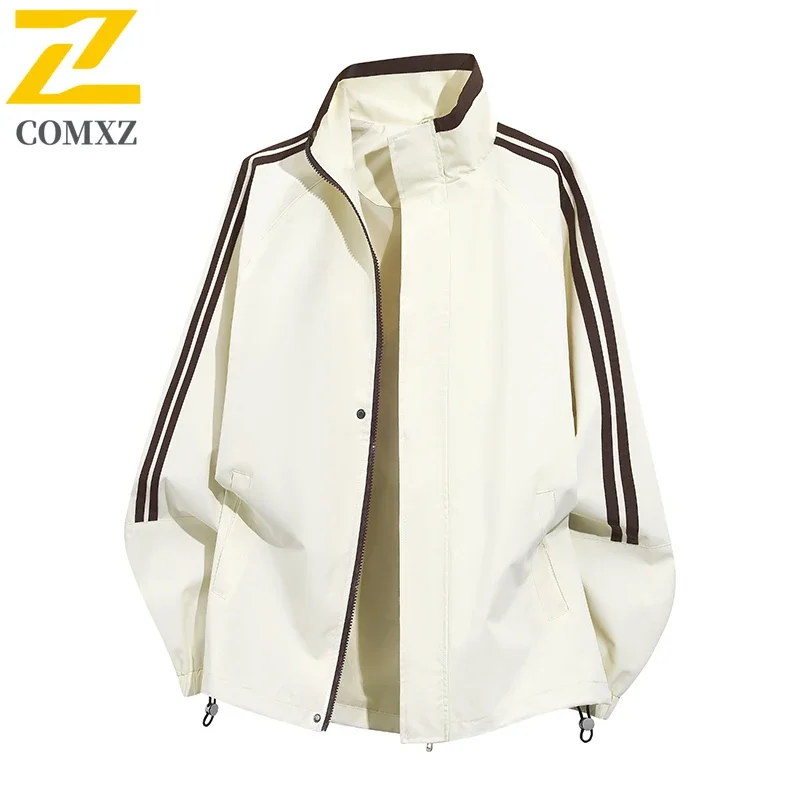 2025 Korean Jacket Men's Spring Thin Waterproof Stand Up Collar Street Sports Coat Fashionable Simple Line Design Men's Clothing
2025 Korean Jacket Men's Spring Thin Waterproof Stand Up Collar Street Sports Coat Fashionable Simple Line Design Men's Clothing