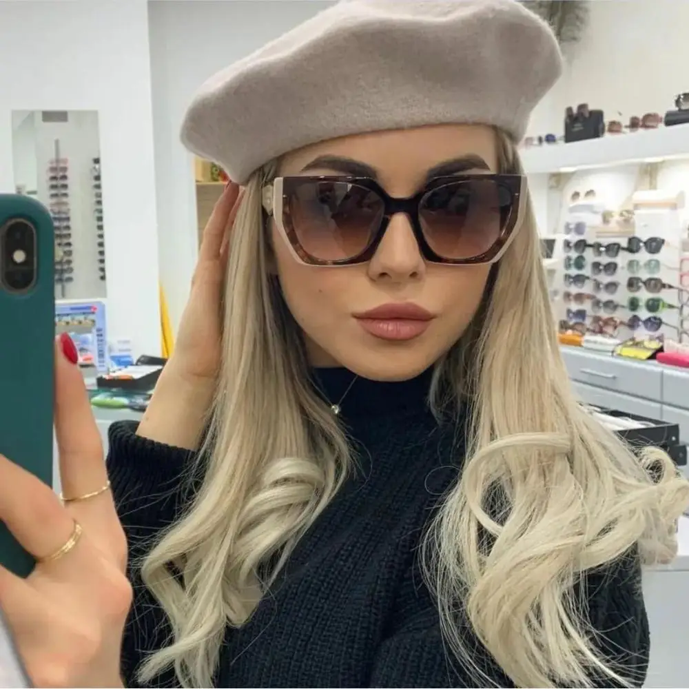 New Fashion Trending Oversized Shades Ladies Sun Glasses Square Sunglasses Irregular Frame
New Fashion Trending Oversized Shades Ladies Sun Glasses Square Sunglasses Irregular Frame