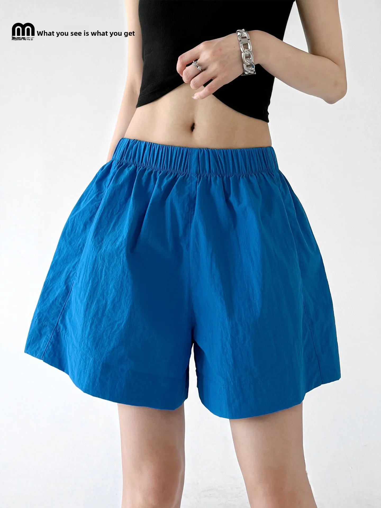 Blue Wide Leg Short Pants Women's Summer 2026 Loose Casual Outdoor High Waist Elastic Waist Nylon Fabric Ladies Fashion
Blue Wide Leg Short Pants Women's Summer 2026 Loose Casual Outdoor High Waist Elastic Waist Nylon Fabric Ladies Fashion