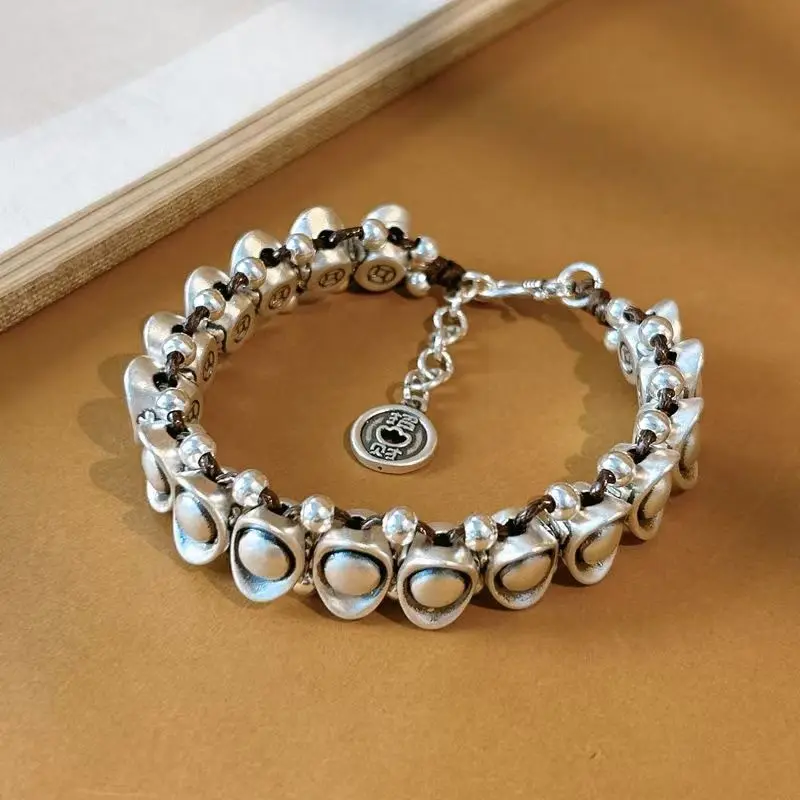 Китайский Юаньбао посеребренный древний серебряный слиток удача браслет Нафу модные винтажные ювелирные изделия универсальный древний стиль HandString 
Китайский Юаньбао посеребренный древний серебряный слиток удача браслет Нафу модные винтажные ювелирные изделия универсальный древний стиль HandString