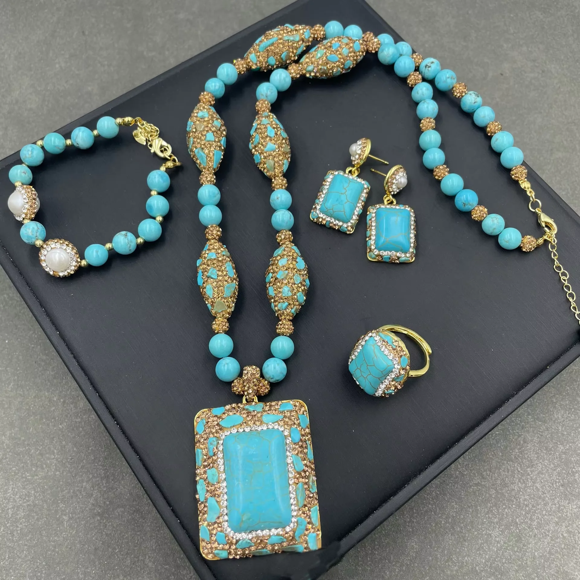Natural Blue Turquoise With Cultured Baroque Coin Pearl Gold Color Plated CZ Necklace Bracelet Earrings Ring Sets For Women
Natural Blue Turquoise With Cultured Baroque Coin Pearl Gold Color Plated CZ Necklace Bracelet Earrings Ring Sets For Women