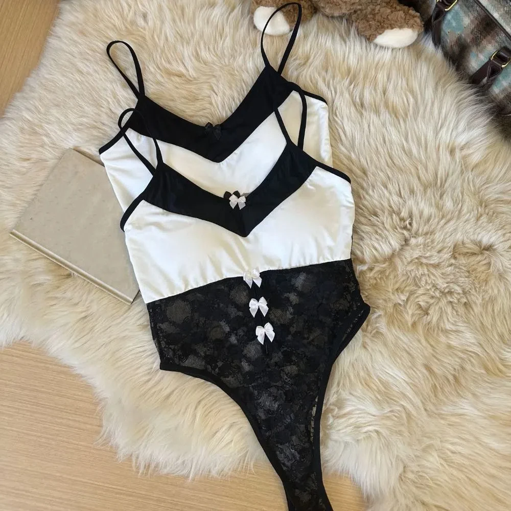 Fashion Deep V Neck Lace Bow Bodysuit Hollow Sleeveless Lace Mesh Jumpsuits Transparent Camisole Uniform Women Lingerie Gifts
Fashion Deep V Neck Lace Bow Bodysuit Hollow Sleeveless Lace Mesh Jumpsuits Transparent Camisole Uniform Women Lingerie Gifts