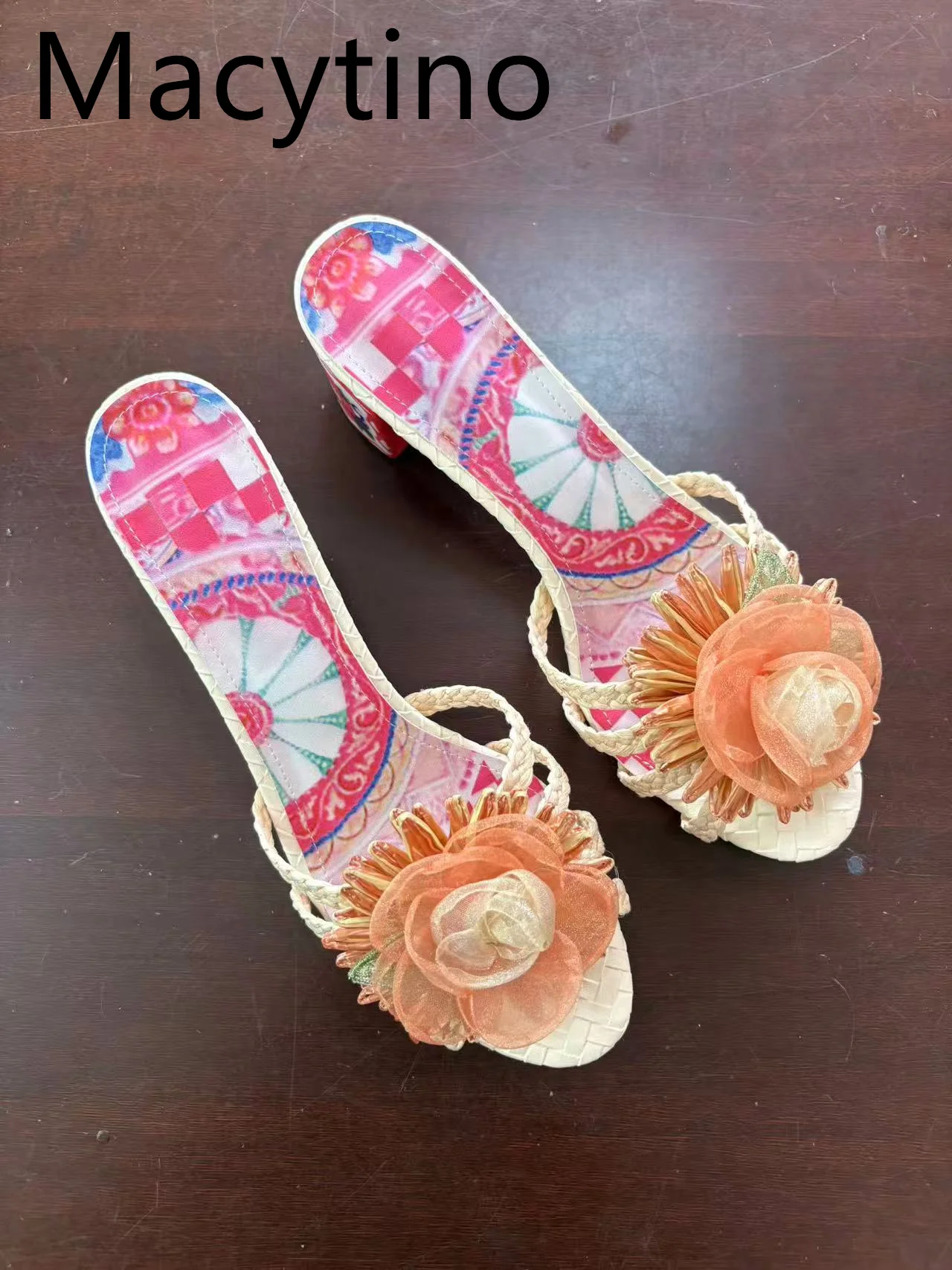 2026 Summer Printed High Heeled Sandals Women's Bohemian Rhinestone Flowers Open-toe Stiletto Slippers Luxury Party Shoes
2026 Summer Printed High Heeled Sandals Women's Bohemian Rhinestone Flowers Open-toe Stiletto Slippers Luxury Party Shoes