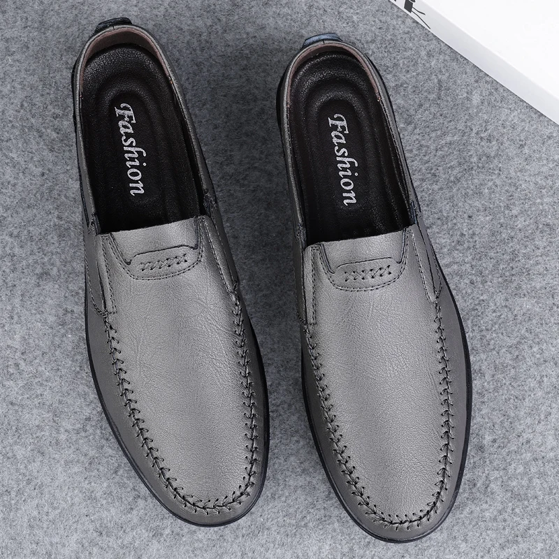 Men Loafers PU Solid Color Low Heel Classic Comfortable Casual Men Shoes
Men Loafers PU Solid Color Low Heel Classic Comfortable Casual Men Shoes