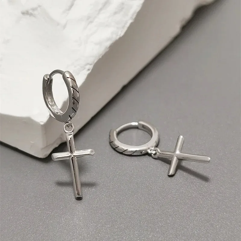 S925 Trendy Cool Neutral Style Tremella Buckle Men's Earrings Cross Earrings Earrings Unisex
S925 Trendy Cool Neutral Style Tremella Buckle Men's Earrings Cross Earrings Earrings Unisex