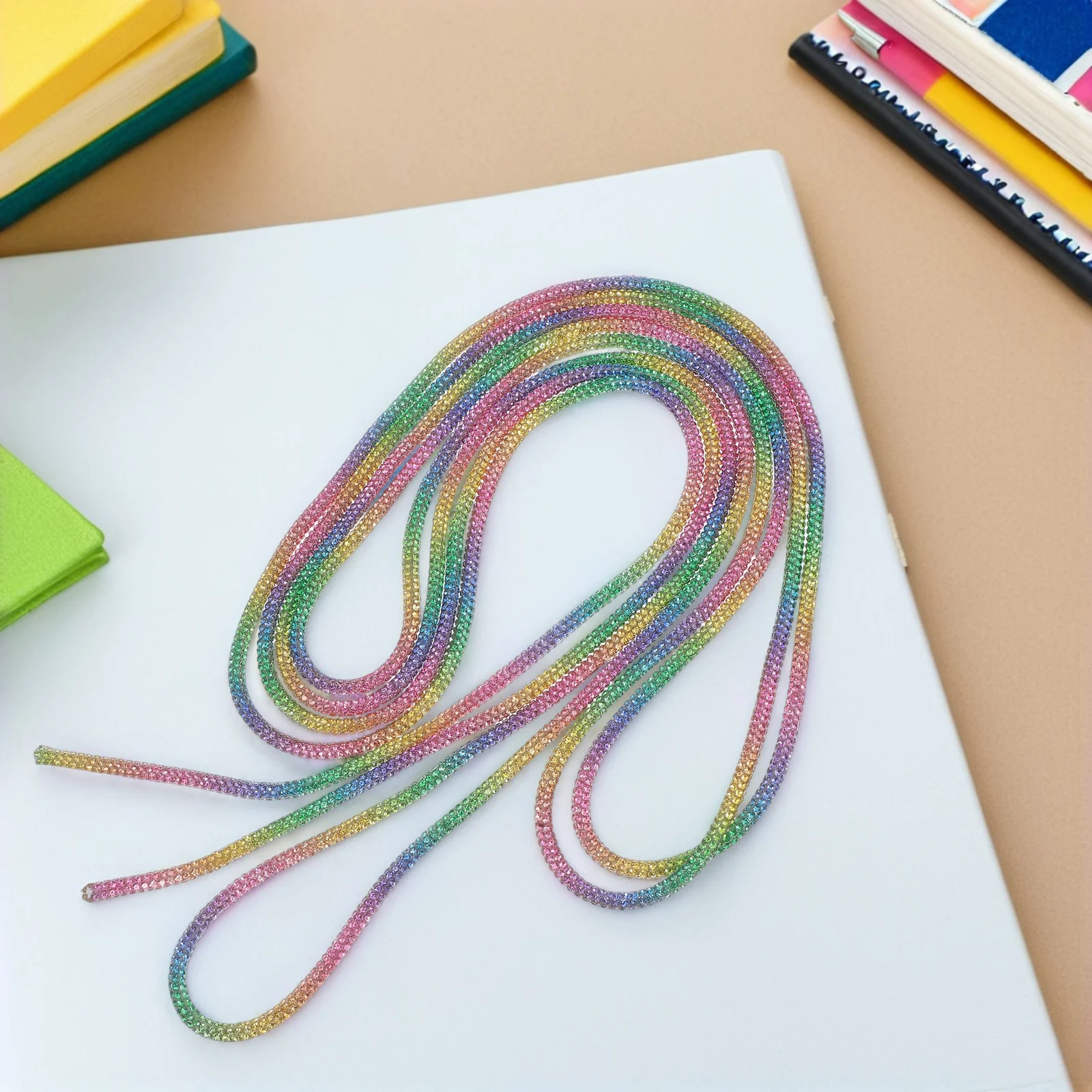 Шнур-труба со стразами, блестящие шнурки на талии, сменные блестящие шнурки для украшения обуви с капюшоном, шнурки для обуви со стразами «сделай сам»
Шнур-труба со стразами, блестящие шнурки на талии, сменные блестящие шнурки для украшения обуви с капюшоном, шнурки для обуви со стразами «сделай сам»