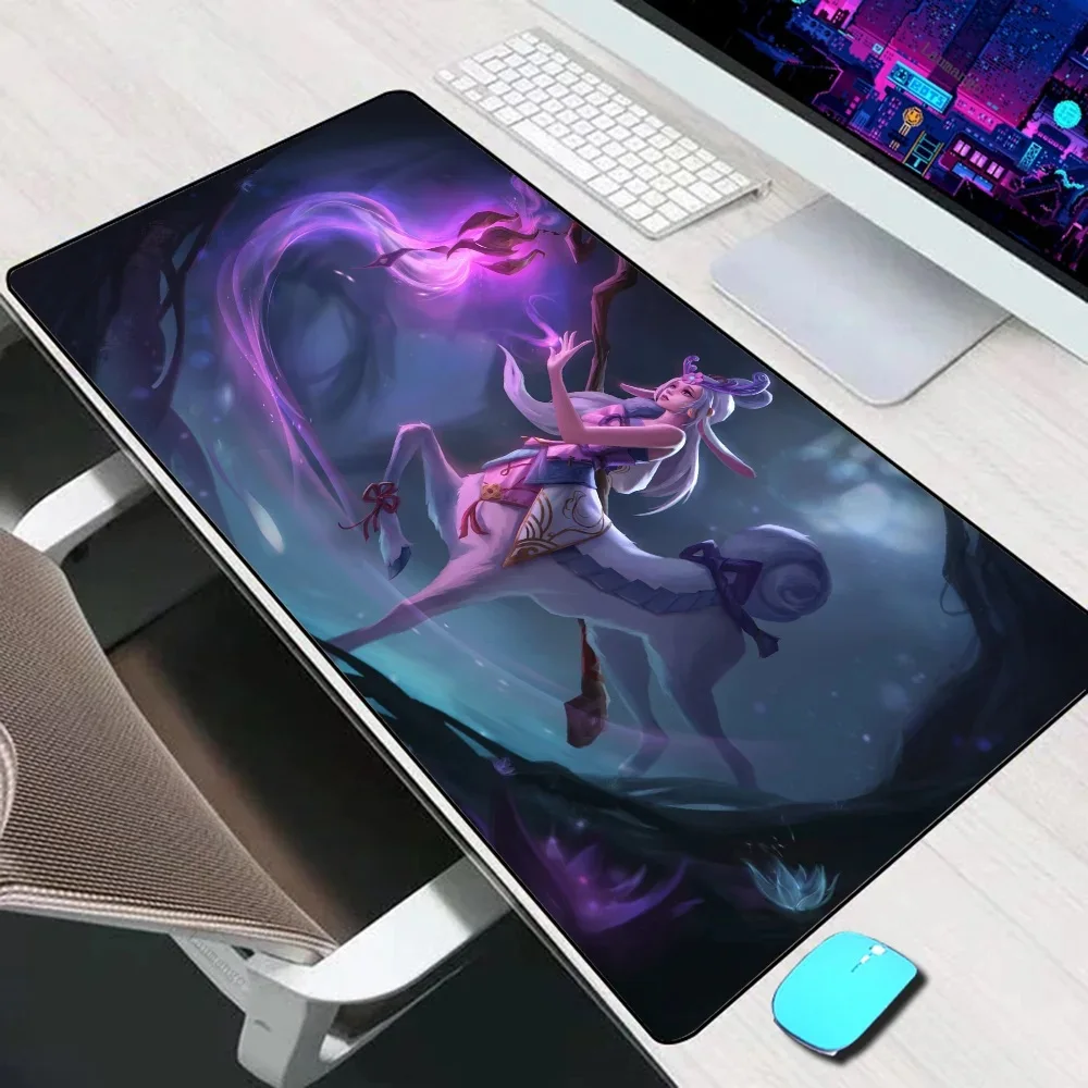 Большой коврик для мыши League of Legends Lillia, игровые аксессуары, коврик для мыши, игровой Настольный коврик для ПК, компьютерный коврик для мыши
Большой коврик для мыши League of Legends Lillia, игровые аксессуары, коврик для мыши, игровой Настольный коврик для ПК, компьютерный коврик для мыши