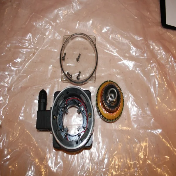 Тахограф Tacho Gtb9.06l420k Совершенно новый оригинальный точечный Plc
Тахограф Tacho Gtb9.06l420k Совершенно новый оригинальный точечный Plc