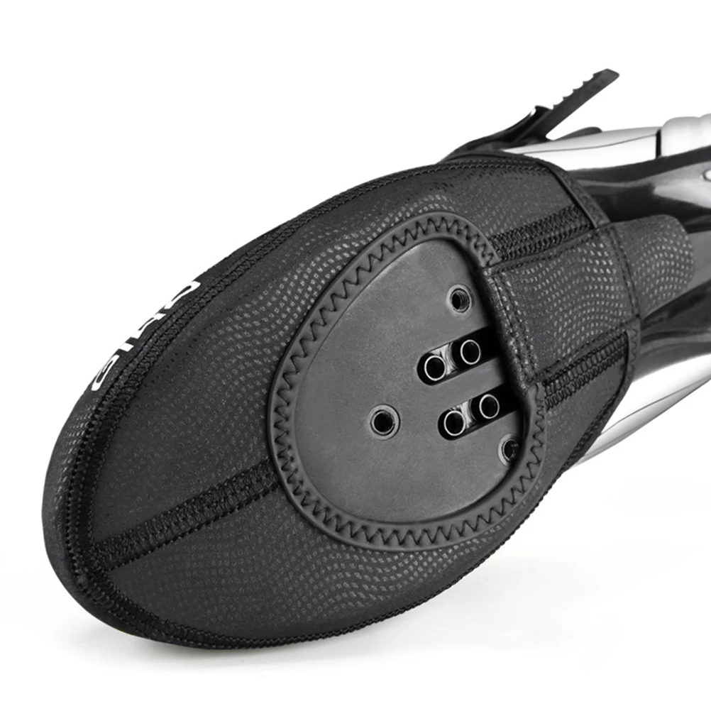 Cycling Shoe Covers Warm Anti-slip Windproof Overshoes for Outdoor Biking Riding Shoes Protect Dirty Elastic Material Shoecovers
Cycling Shoe Covers Warm Anti-slip Windproof Overshoes for Outdoor Biking Riding Shoes Protect Dirty Elastic Material Shoecovers