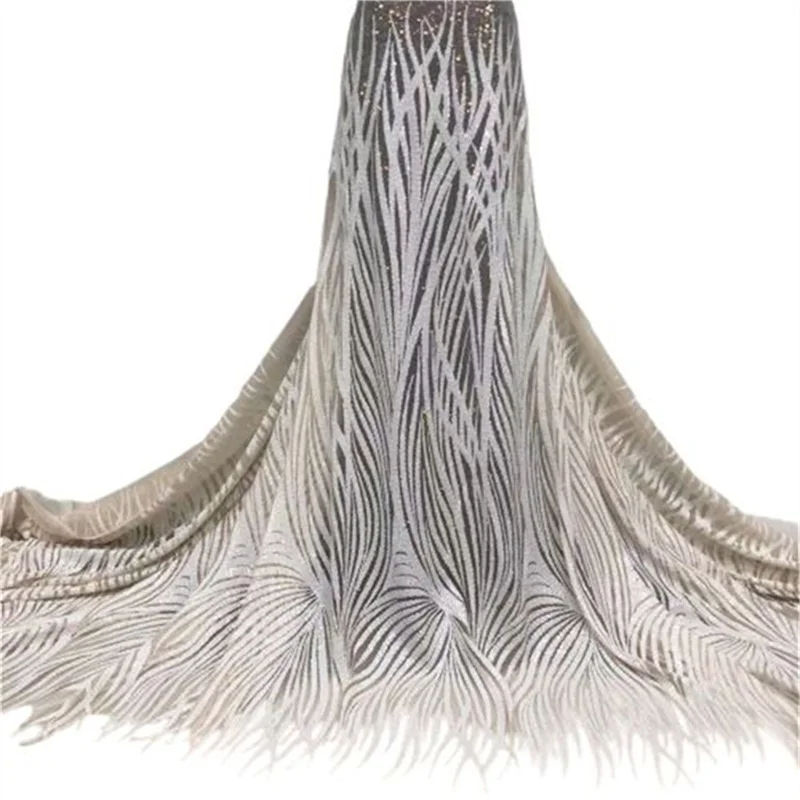 White French Tulle Lace Fabric High Quality 2025 Green Lace Fabric Fashionable Mesh Lace Fabric For Sewing Wedding Party Dress
White French Tulle Lace Fabric High Quality 2025 Green Lace Fabric Fashionable Mesh Lace Fabric For Sewing Wedding Party Dress