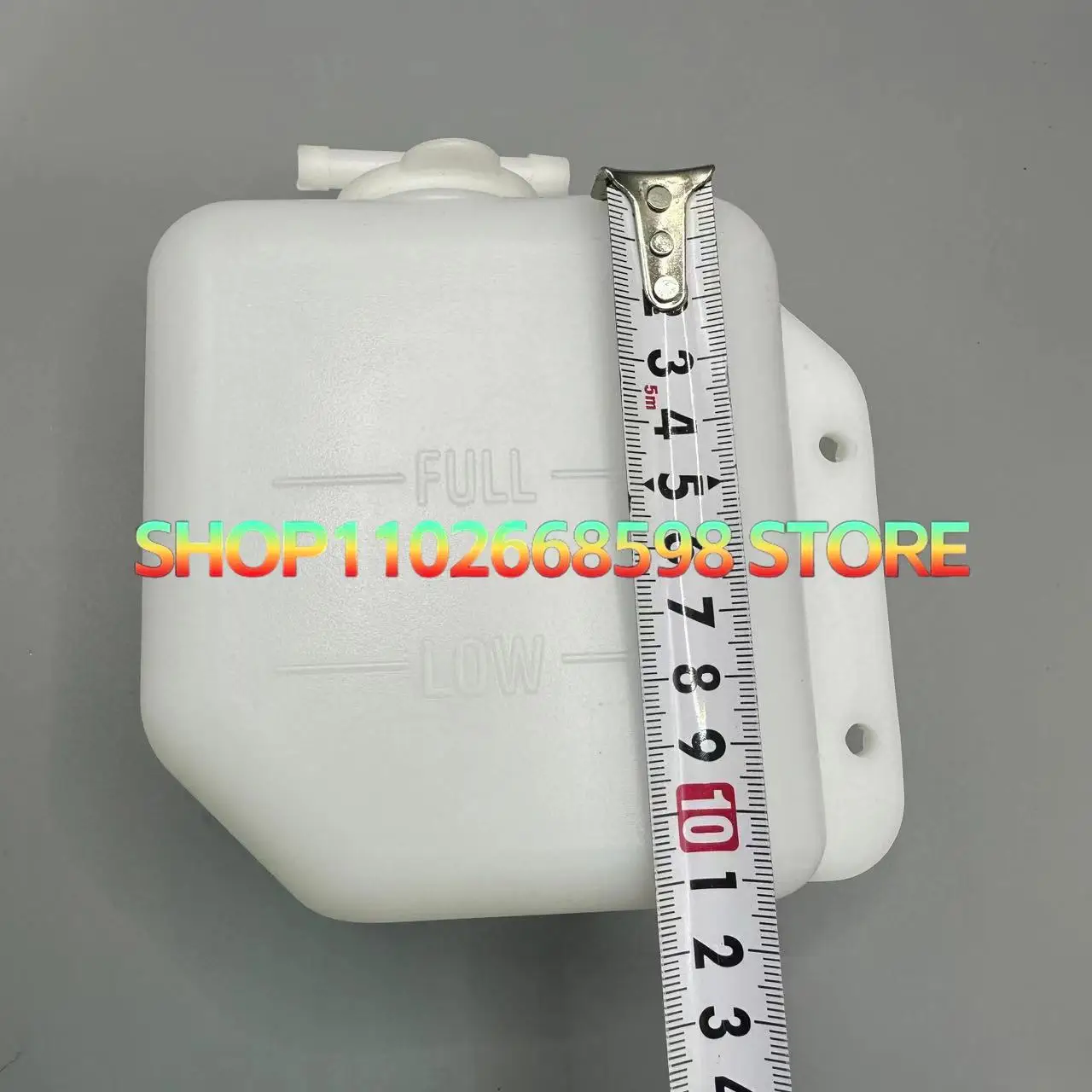 140-4236, WATER TANK for Caterpillar 301.5,301.6C,302.5,302.5C,303,303.5,303.5C,303.5D,303.5E,304E,901C,for Komatsu PC20
140-4236, WATER TANK for Caterpillar 301.5,301.6C,302.5,302.5C,303,303.5,303.5C,303.5D,303.5E,304E,901C,for Komatsu PC20