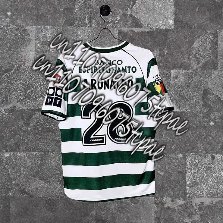 Модная футбольная тренировочная рубашка для уличного футбола для мужчин и женщин, дышащая быстросохнущая свободная повседневная футболка, футболка большого размера.
Модная футбольная тренировочная рубашка для уличного футбола для мужчин и женщин, дышащая быстросохнущая свободная повседневная футболка, футболка большого размера.