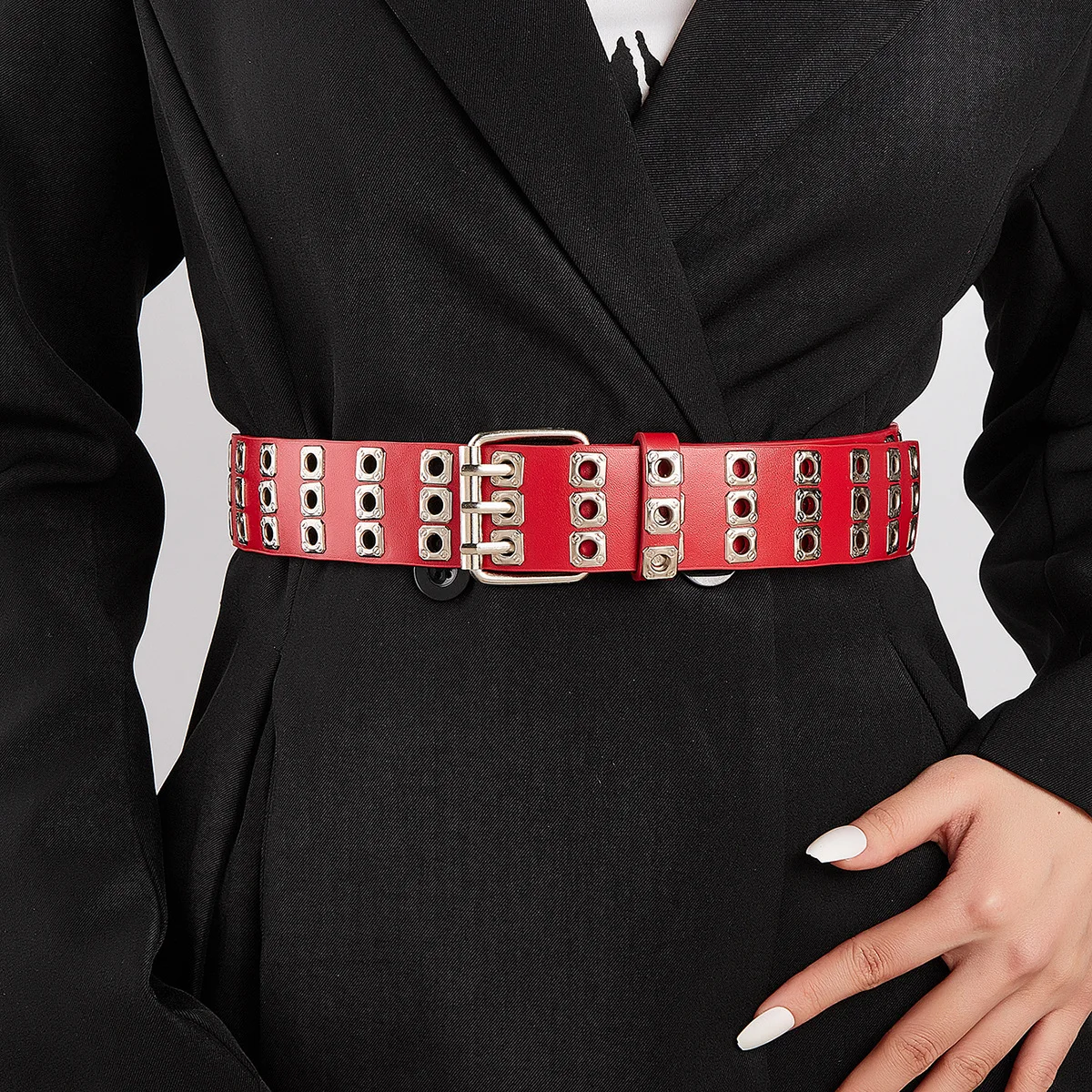 2025 Goth Punk Style Double Breasted Heavy Metal Belt Korean Version Jeans Fashion Decoration Pants Belt Chicken Eye Belt Y2k
2025 Goth Punk Style Double Breasted Heavy Metal Belt Korean Version Jeans Fashion Decoration Pants Belt Chicken Eye Belt Y2k