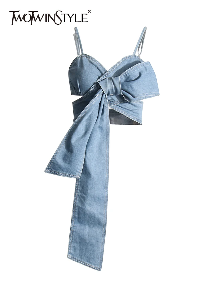 TWOTWINSTYLE Solid Hollow Out Spliced Bowknot Denim Tank Tops Camisole Sleeveless Backless Sexy Slimming Vests Female Fashion
TWOTWINSTYLE Solid Hollow Out Spliced Bowknot Denim Tank Tops Camisole Sleeveless Backless Sexy Slimming Vests Female Fashion