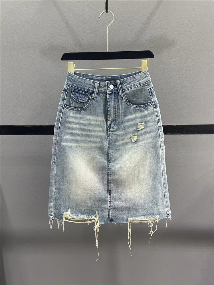 Retro Washed Denim Skirt Women's High Waist Slim Fit Straight Tube Skirt Summer Design Casual Cotton Polyester Blend
Retro Washed Denim Skirt Women's High Waist Slim Fit Straight Tube Skirt Summer Design Casual Cotton Polyester Blend