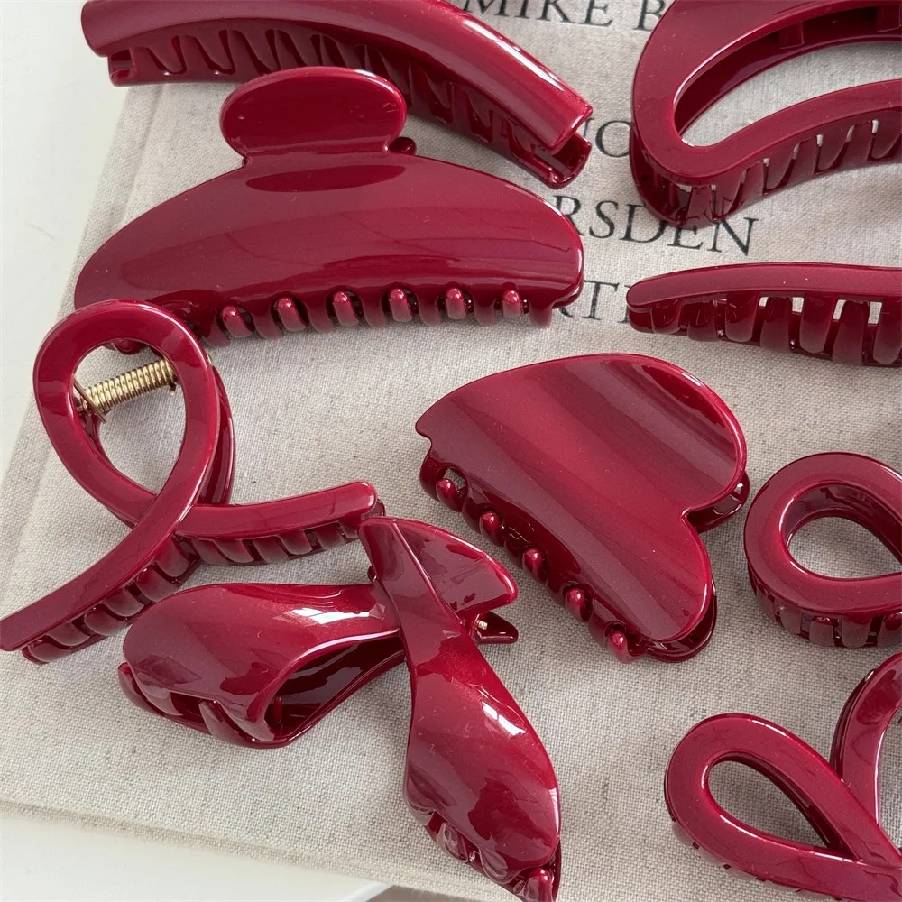 Red Hair Claw Acrylic Large Size Geometric Shark Hair Clip Korean Fashion Female Elegant Hair Accessories Headwear Hairpins New
Red Hair Claw Acrylic Large Size Geometric Shark Hair Clip Korean Fashion Female Elegant Hair Accessories Headwear Hairpins New