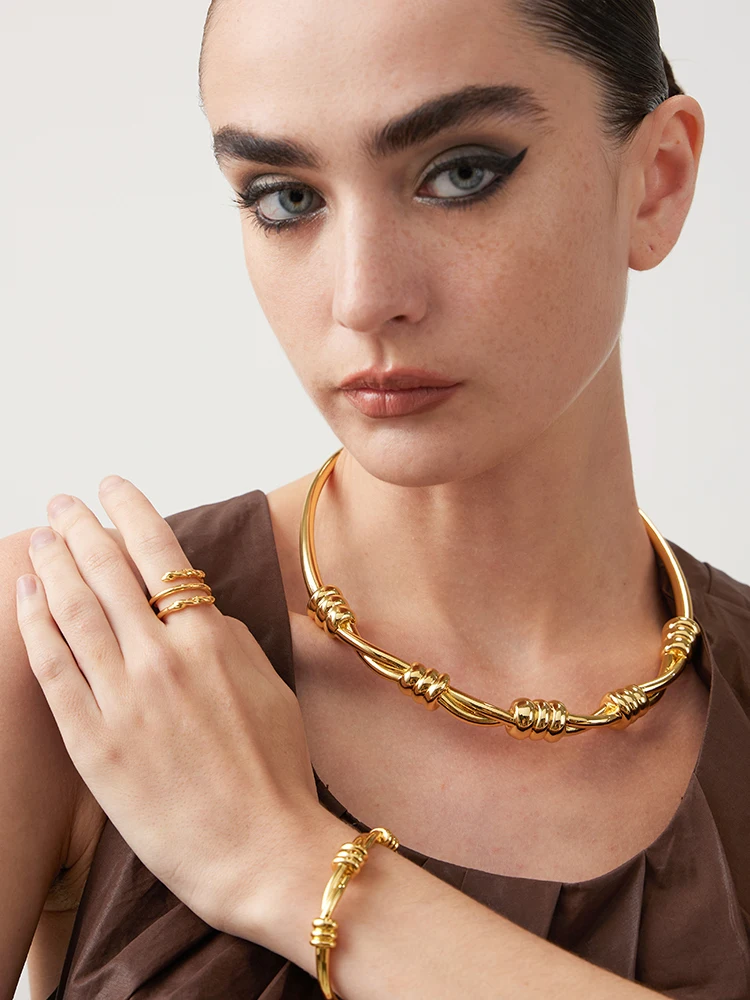 ENFASHION Spring Twist Rings For Women Anillos Mujer New In Ring Gold Color High Street Fashion Jewelry 2022 Everydaywear 224170
ENFASHION Spring Twist Rings For Women Anillos Mujer New In Ring Gold Color High Street Fashion Jewelry 2022 Everydaywear 224170