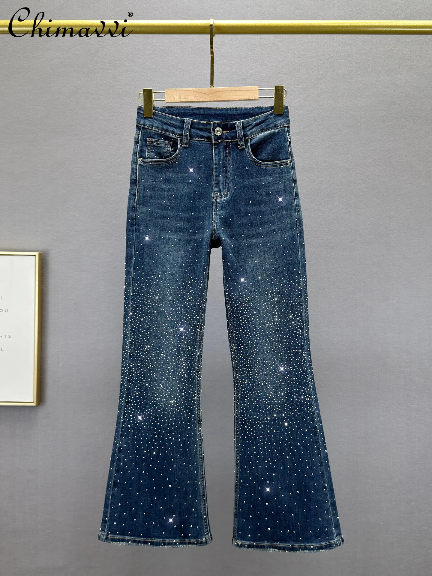 Heavy Rhinestone Jeans for Women 2026 Spring New Fashion High-waisted Slim-fit Streetwear European-style Flared Trousers
Heavy Rhinestone Jeans for Women 2026 Spring New Fashion High-waisted Slim-fit Streetwear European-style Flared Trousers