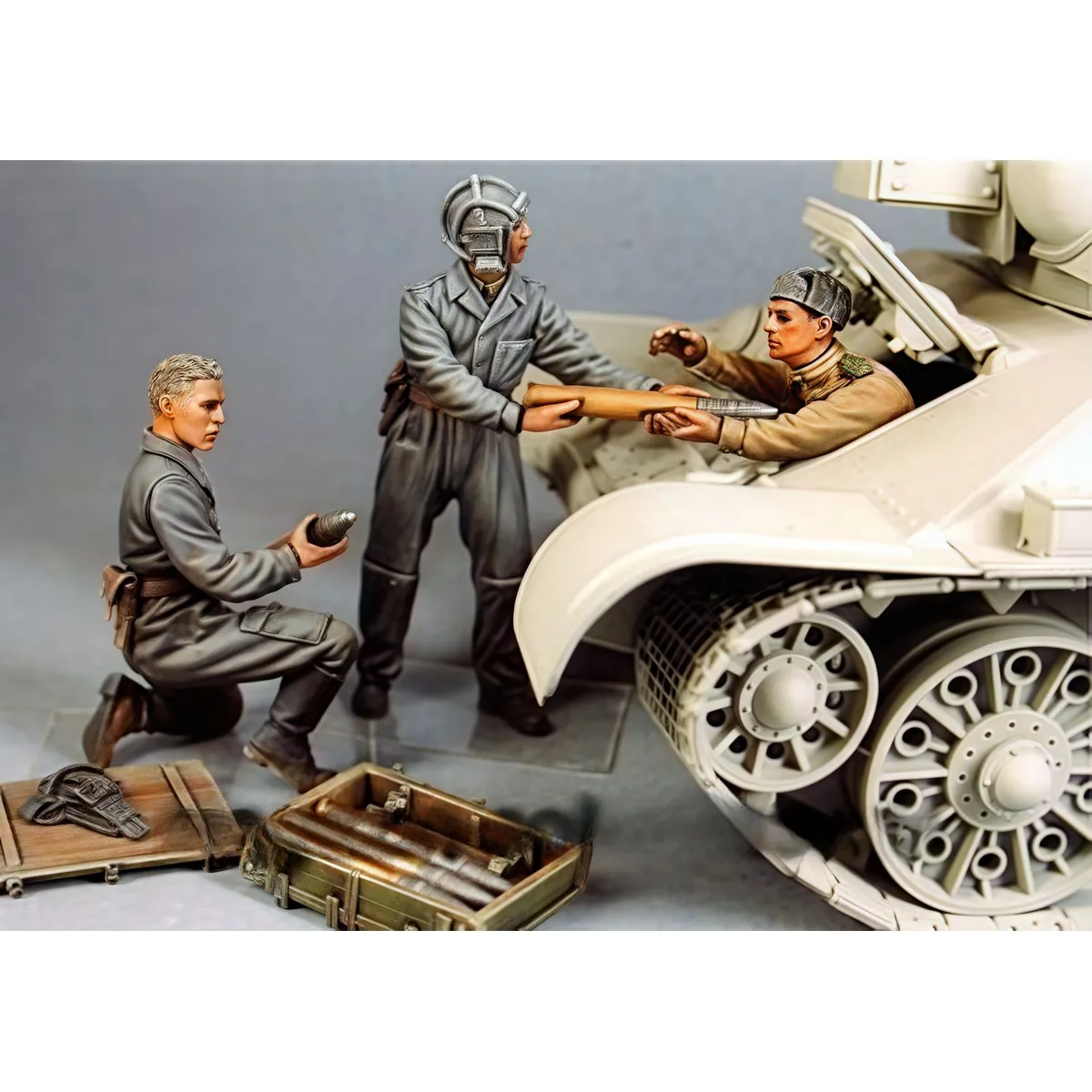 1/35 resin unpainted model kit, military theme, World War II Soviet soldiers (3 people) Unassembled and unpainted GK
1/35 resin unpainted model kit, military theme, World War II Soviet soldiers (3 people) Unassembled and unpainted GK