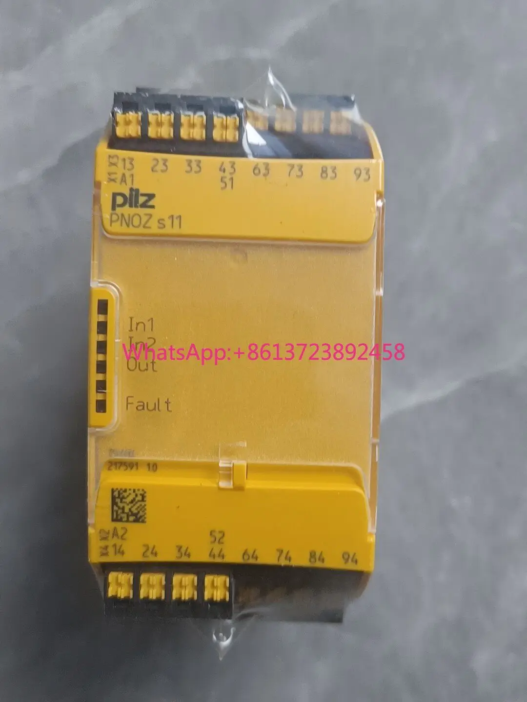 Pilz s11 751111 safety relay original in stock
Pilz s11 751111 safety relay original in stock