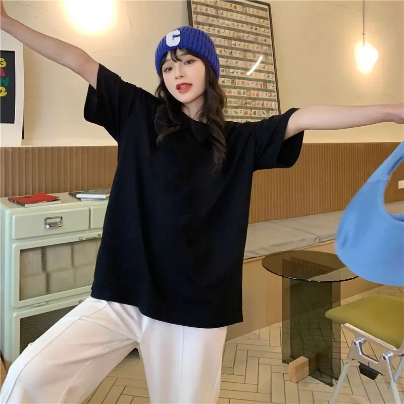 Women Short Sleeved T-shirt Round Neck Pure Cotton Top Loose Versatile Monochromatic Black Korean Summer New 2024
Women Short Sleeved T-shirt Round Neck Pure Cotton Top Loose Versatile Monochromatic Black Korean Summer New 2024