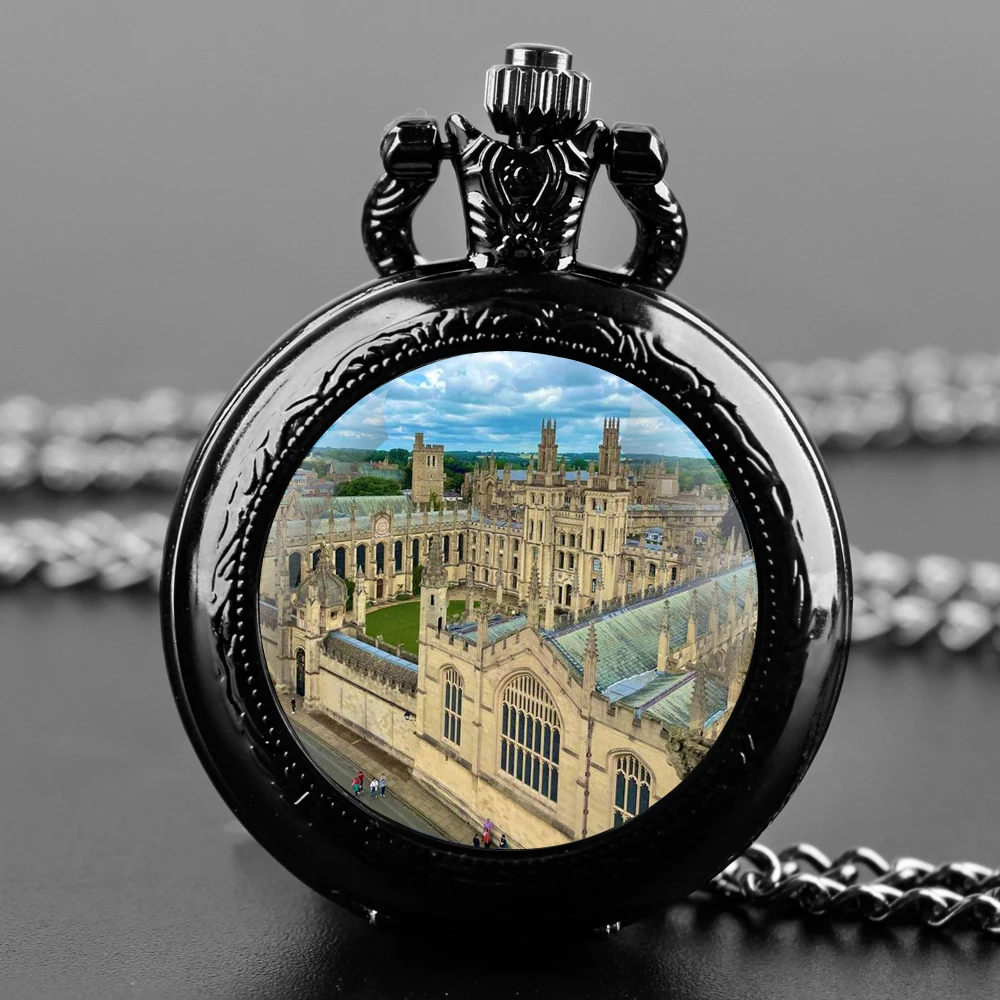 Архитектурные кварцевые карманные часы University of Oxford с цепочкой и ожерельем, винтажные сувенирные подарки, часы с цепочкой для мужчин и женщин
Архитектурные кварцевые карманные часы University of Oxford с цепочкой и ожерельем, винтажные сувенирные подарки, часы с цепочкой для мужчин и женщин
