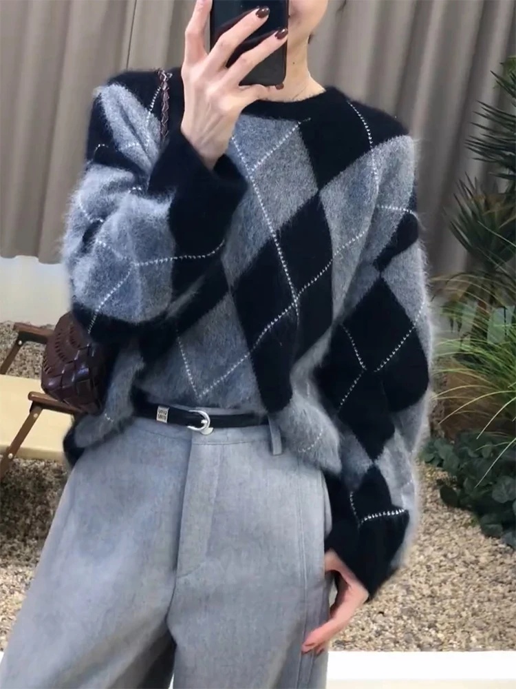 Корейский круглый свитер Ne в стиле ретро с ромбовидным узором, высококачественный топ для похудения на осень-зиму, большие размеры, универсальная мода...
Корейский круглый свитер Ne в стиле ретро с ромбовидным узором, высококачественный топ для похудения на осень-зиму, большие размеры, универсальная мода...