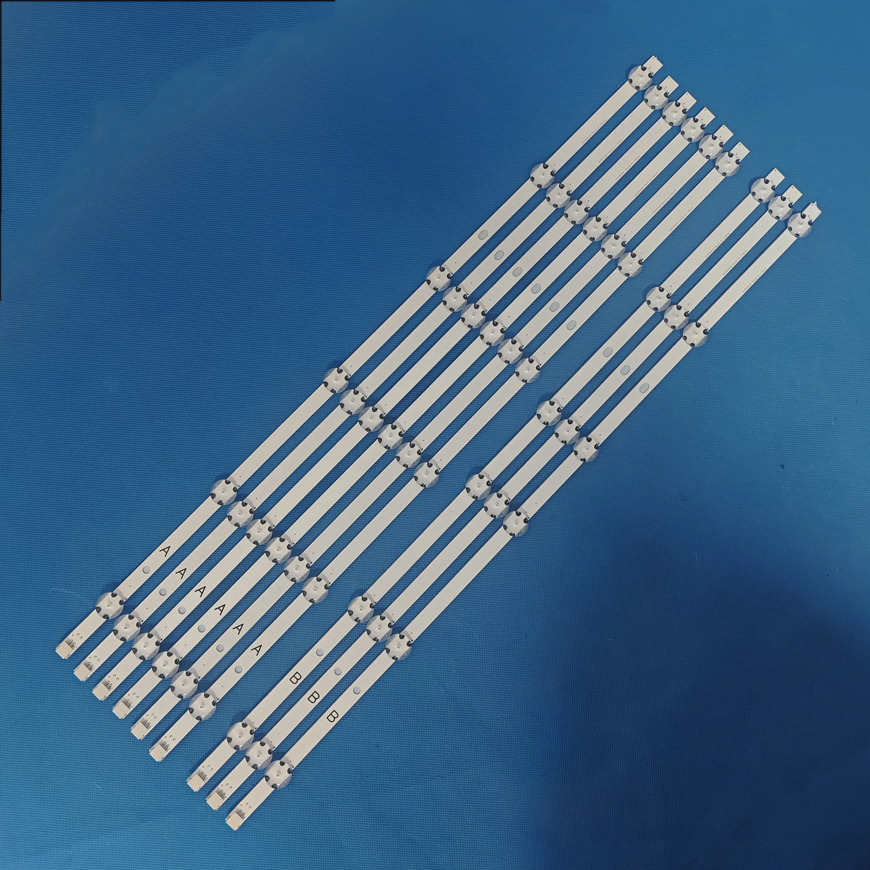 Лента светодиодной подсветки для TX-55FX550B TX-55FX550E TX-55FX555B LT-55K896A LT-55C890 LT-55C890 LT-55K890(A) TX-55GX550B TX-55GXW58
Лента светодиодной подсветки для TX-55FX550B TX-55FX550E TX-55FX555B LT-55K896A LT-55C890 LT-55C890 LT-55K890(A) TX-55GX550B TX-55GXW58