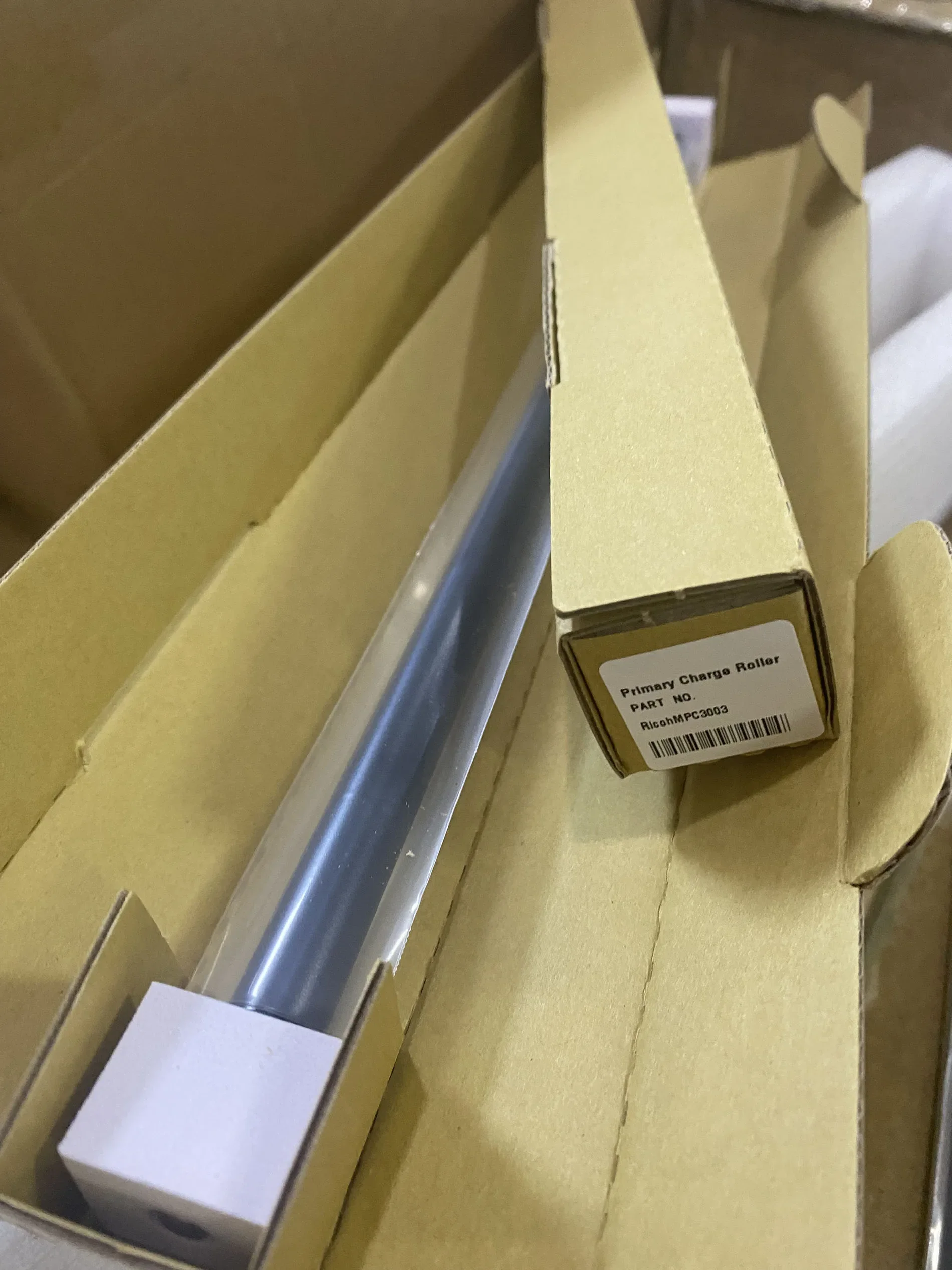 2pcs new pcr for ricoh MP C2003 C2503 C3003 C3503 C4503 C5503 C6003 Primary Charging Roller MPC 2003 2503 3003 3503 4503 PCR
2pcs new pcr for ricoh MP C2003 C2503 C3003 C3503 C4503 C5503 C6003 Primary Charging Roller MPC 2003 2503 3003 3503 4503 PCR