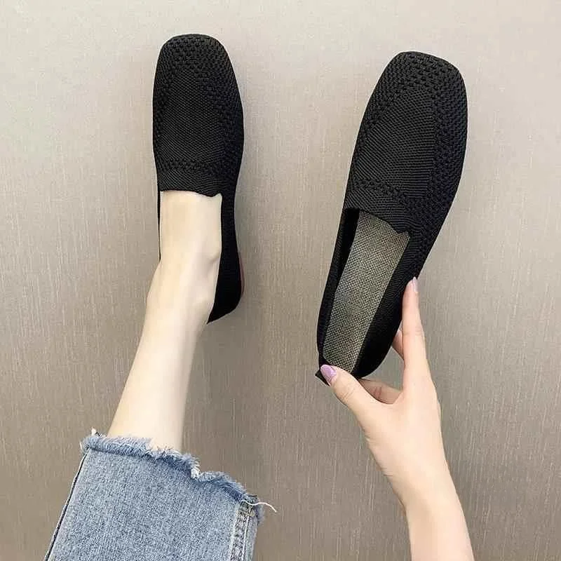 Ladies Large Size Flat Bean Shoes Beijing Fabric Casual Fashion Spring Summer New Style Square Head Fly Knitting Slip-On Shoes
Ladies Large Size Flat Bean Shoes Beijing Fabric Casual Fashion Spring Summer New Style Square Head Fly Knitting Slip-On Shoes