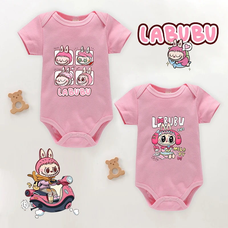 Розовый детский комбинезон Labubu для девочек, хлопковый комбинезон для новорожденных, милый аниме с мультяшным принтом, боди для младенцев от 3 до 24 месяцев, детская безопасная мягкая кавайная одежда
Розовый детский комбинезон Labubu для девочек, хлопковый комбинезон для новорожденных, милый аниме с мультяшным принтом, боди для младенцев от 3 до 24 месяцев, детская безопасная мягкая кавайная одежда