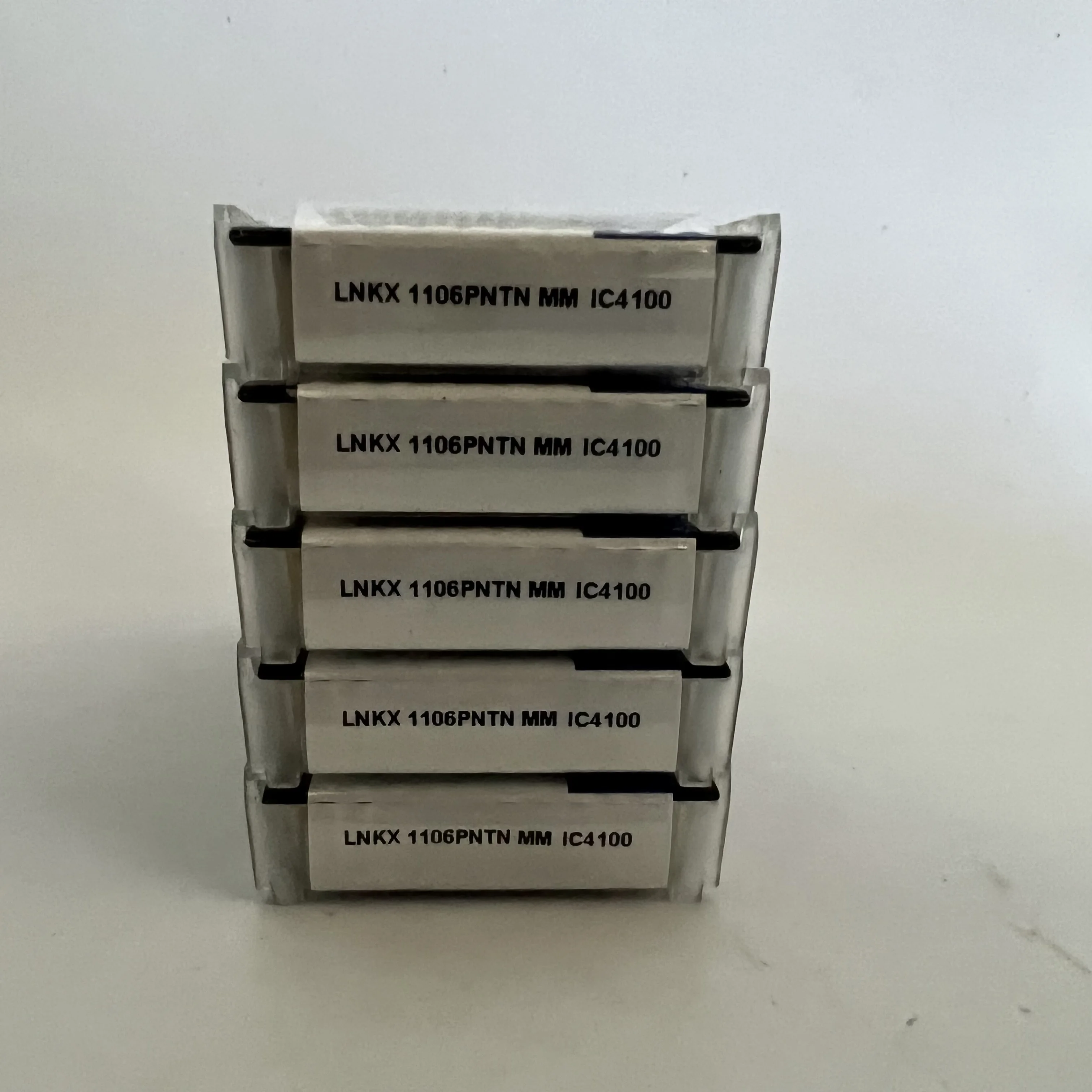 10pcs/box LNKX1106PNTNMM IC4100/LNKX1506PN-N PL IC908/LNKX1506PN-N PL IC910/LNKX1506PNTN IC910
10pcs/box LNKX1106PNTNMM IC4100/LNKX1506PN-N PL IC908/LNKX1506PN-N PL IC910/LNKX1506PNTN IC910