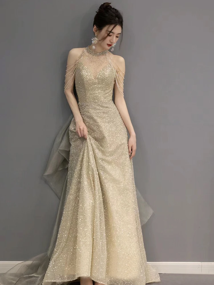 Длинное вечернее платье с открытой спиной для женщин, свадебное платье, настраиваемое под заказ, роскошное матовое платье для ведущей/хостесы
Длинное вечернее платье с открытой спиной для женщин, свадебное платье, настраиваемое под заказ, роскошное матовое платье для ведущей/хостесы