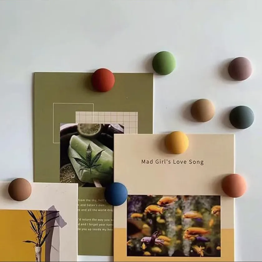 Круглая наклейка на холодильник Macaron Morandi, фиксирующая фото, магнитная наклейка, липкая заметка, магнитная наклейка с сообщением
Круглая наклейка на холодильник Macaron Morandi, фиксирующая фото, магнитная наклейка, липкая заметка, магнитная наклейка с сообщением