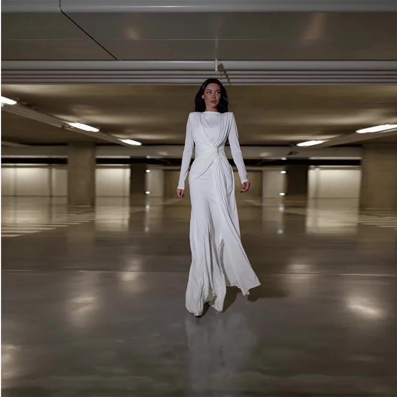 2025 New Sexy Fashion Crew Neck Pleated Waist Slim Fit Solid Color Temperament Dress Europe and America
2025 New Sexy Fashion Crew Neck Pleated Waist Slim Fit Solid Color Temperament Dress Europe and America