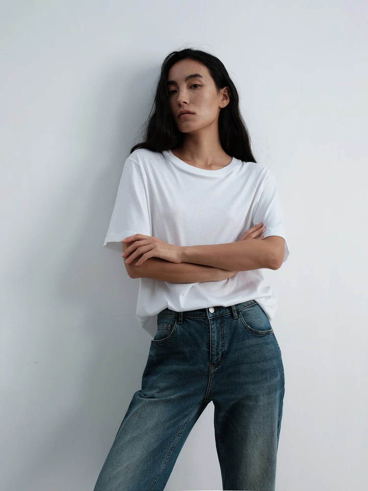 Tfa Summer 2026 Women's Cotton round Ne ort Sve T-irt Slimming White Simple Sle Commute Faion Pure Color Loose...
Tfa Summer 2026 Women's Cotton round Ne ort Sve T-irt Slimming White Simple Sle Commute Faion Pure Color Loose...