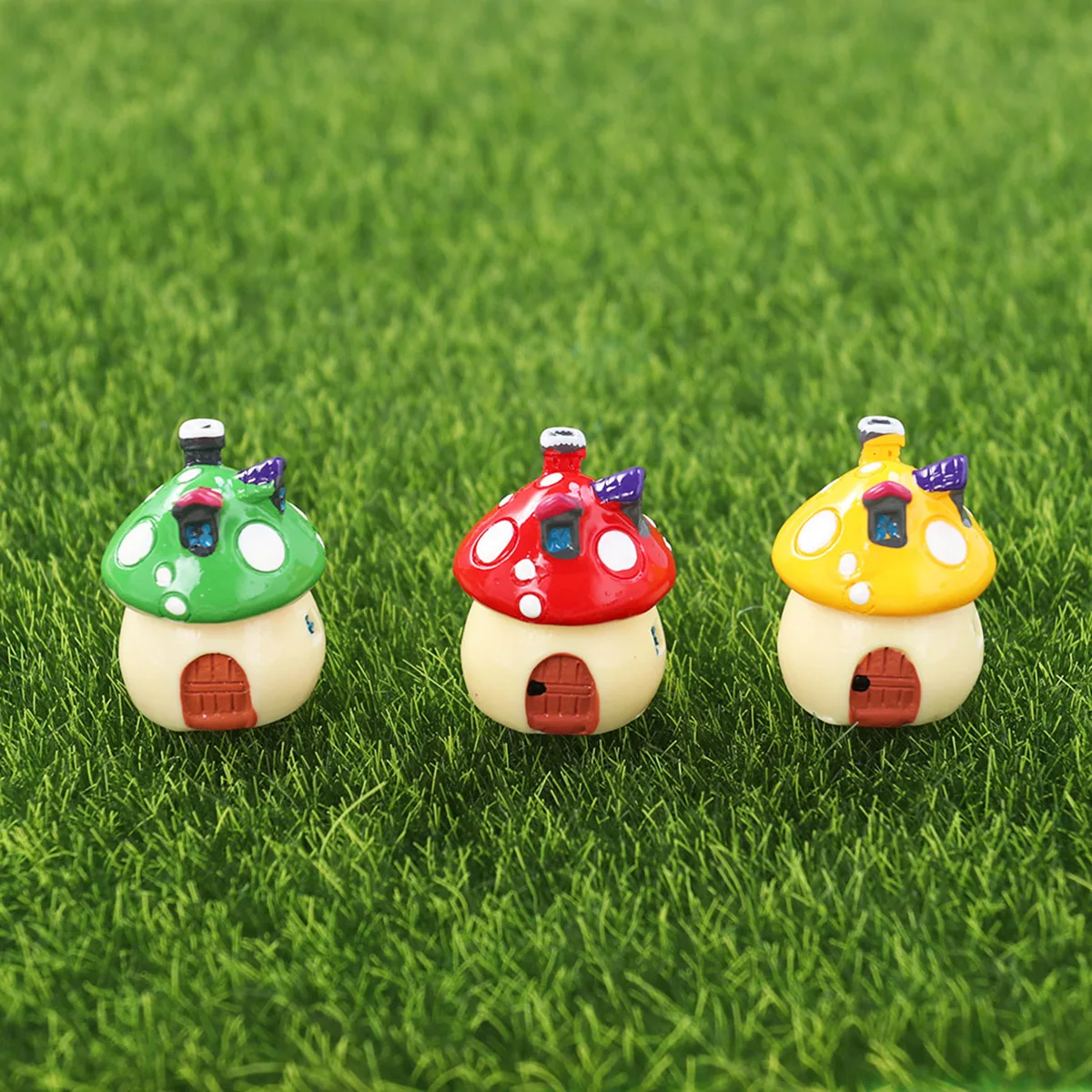 Lovely Mushroom House Micro Landscape Decoration Miniatures Terrarium Mini House Decor Premium Resin Mini Mushroom Ornament Cute
Lovely Mushroom House Micro Landscape Decoration Miniatures Terrarium Mini House Decor Premium Resin Mini Mushroom Ornament Cute
