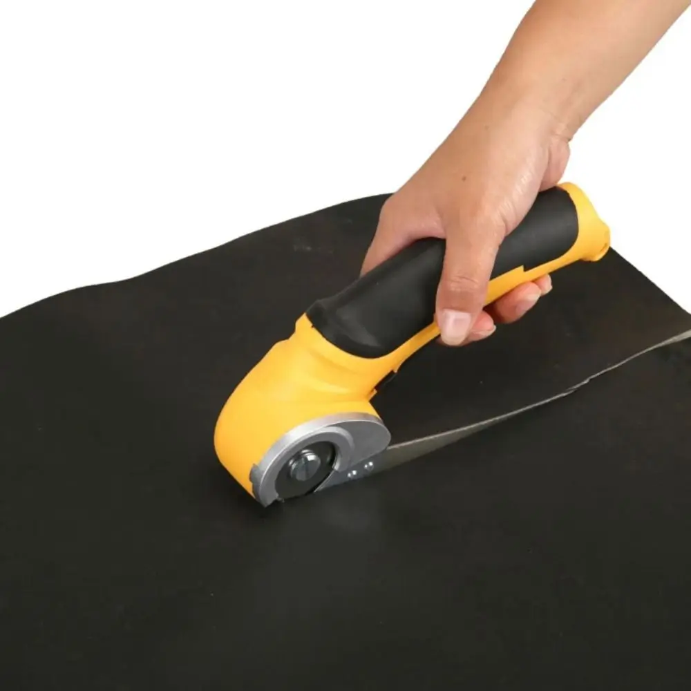 Safety Features Portable Wireless Electric Cutter USB Charging Safety Lock High Power Motor Cutter Ergonomic Design
Safety Features Portable Wireless Electric Cutter USB Charging Safety Lock High Power Motor Cutter Ergonomic Design