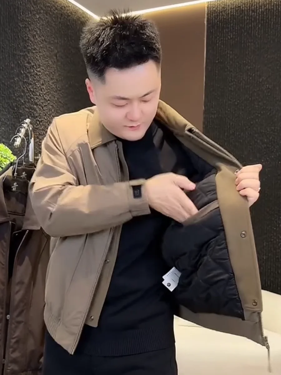 High Quali Thiened Cotton Jaet Men's Faionable Collar Stand up Windproof Warm Winter Outerwear Polyester
High Quali Thiened Cotton Jaet Men's Faionable Collar Stand up Windproof Warm Winter Outerwear Polyester